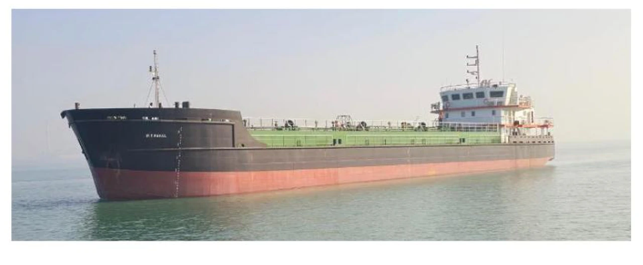 MT Pahal oil products tanker